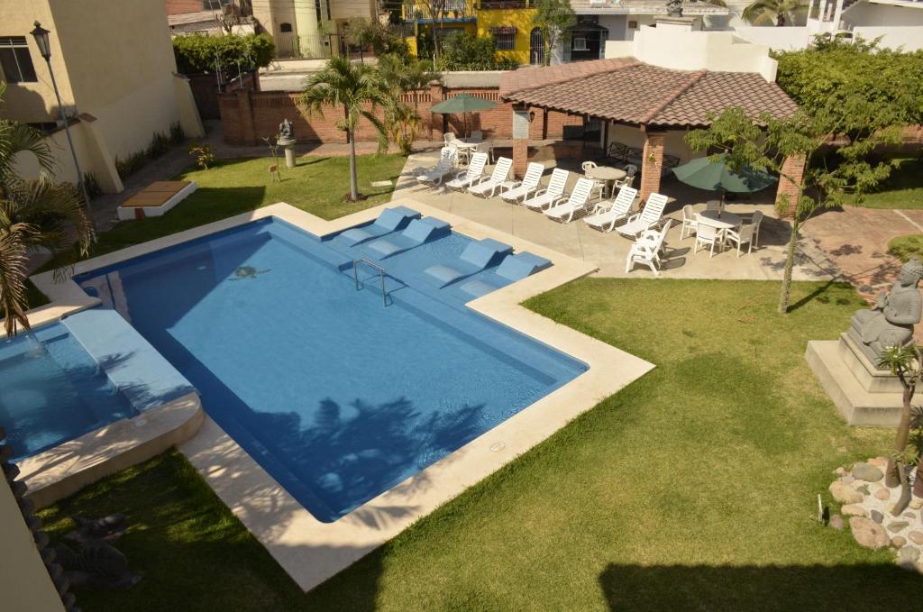 Bazén v ubytování Zenharmony Suites nebo v jeho okolí