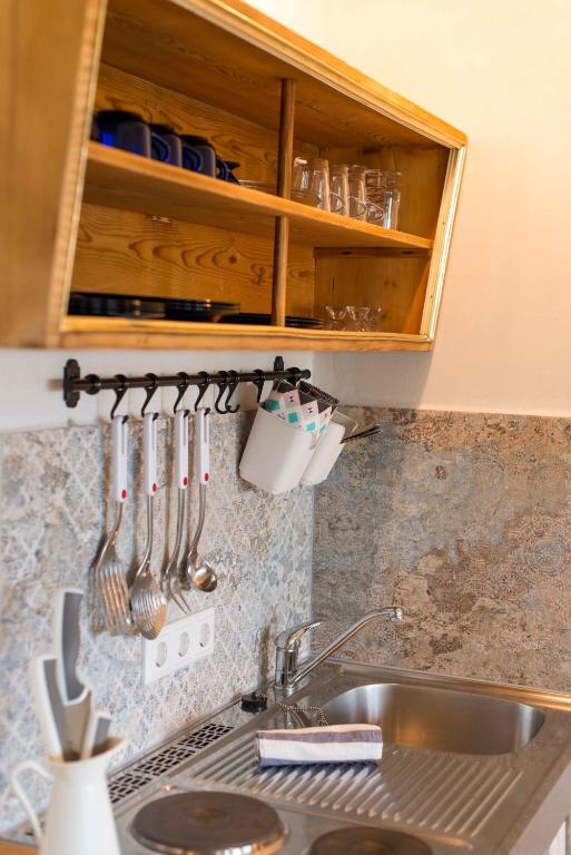 Cucina o angolo cottura di Hepi Lodge