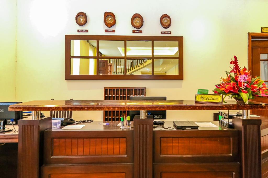 Restaurace v ubytování Oak Ray Regency
