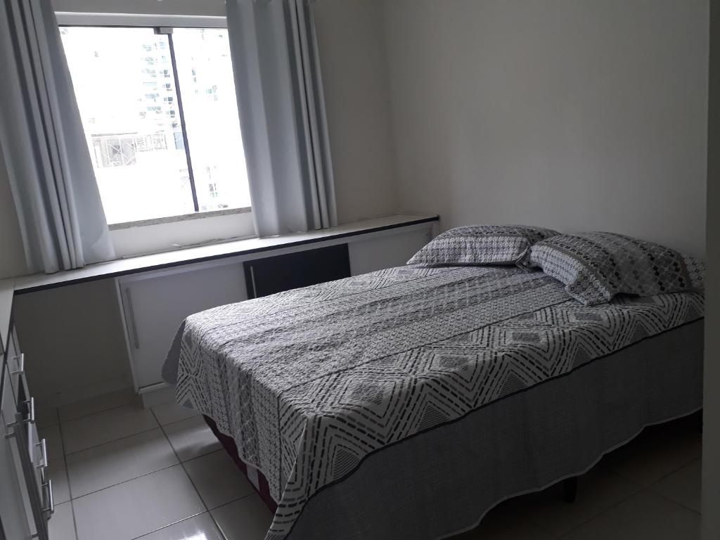  Ótima Localização e conforto em Meia Praia-SC