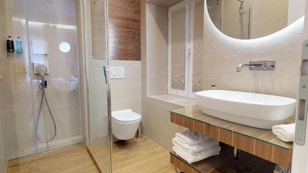 Kúpeľňa v ubytovaní Illyria Luxury Studio Apartments