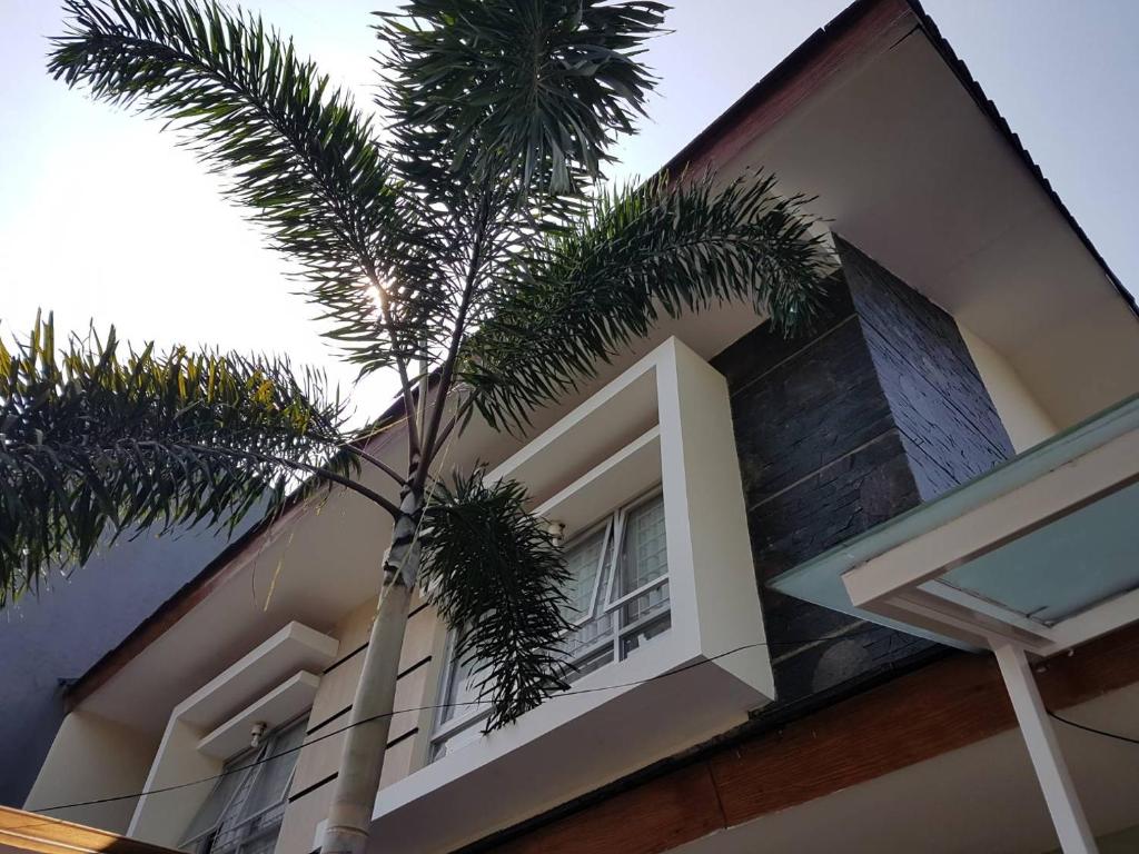 Grand Sofia Family GH - Three-Bedroom House