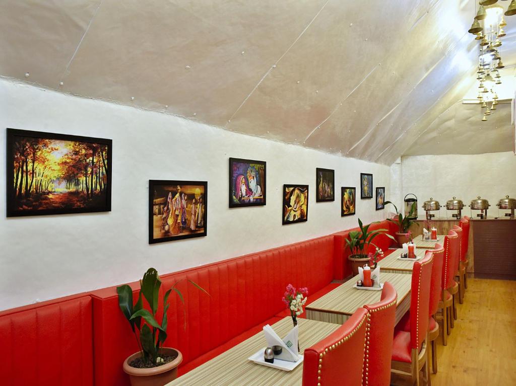 Restaurace v ubytování Hotel Chaman Palace