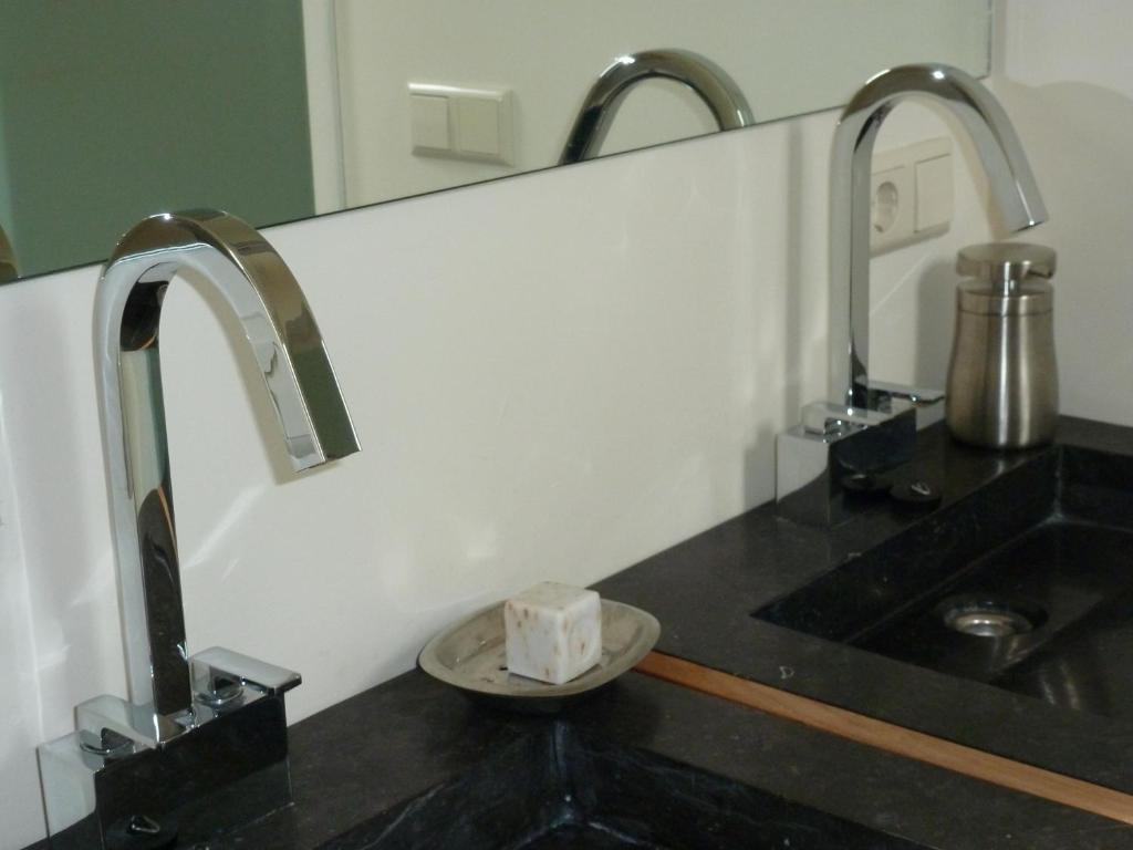 Een keuken of kitchenette bij Hotel het Oude Postkantoor