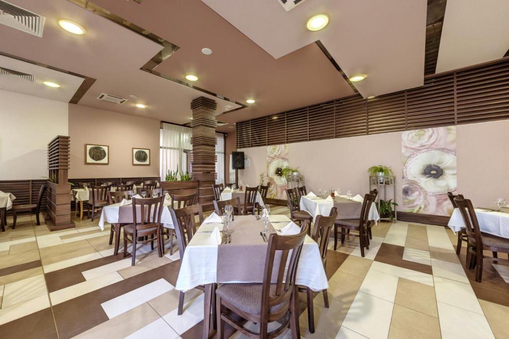 Restaurace v ubytování Hotel Arena