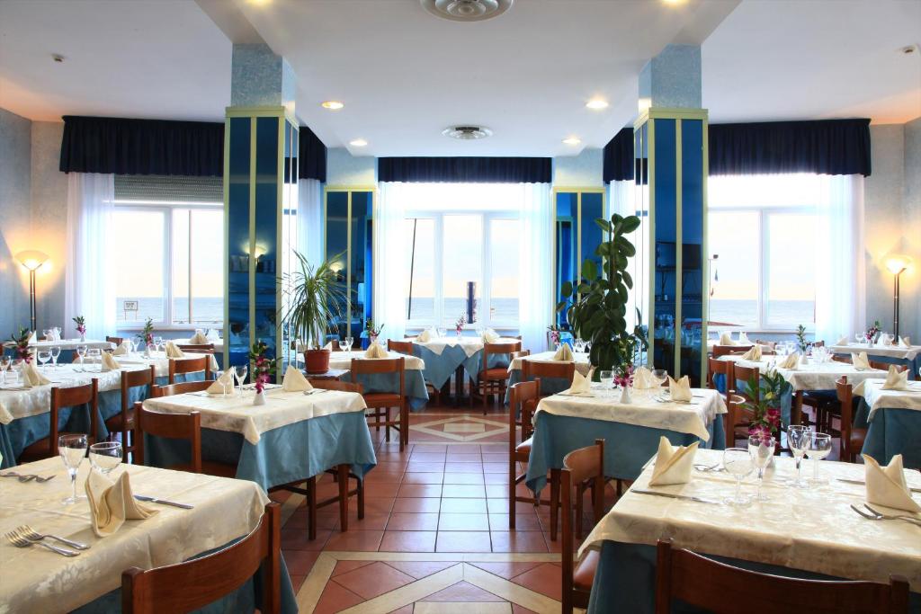 Restaurace v ubytování Hotel Giannino