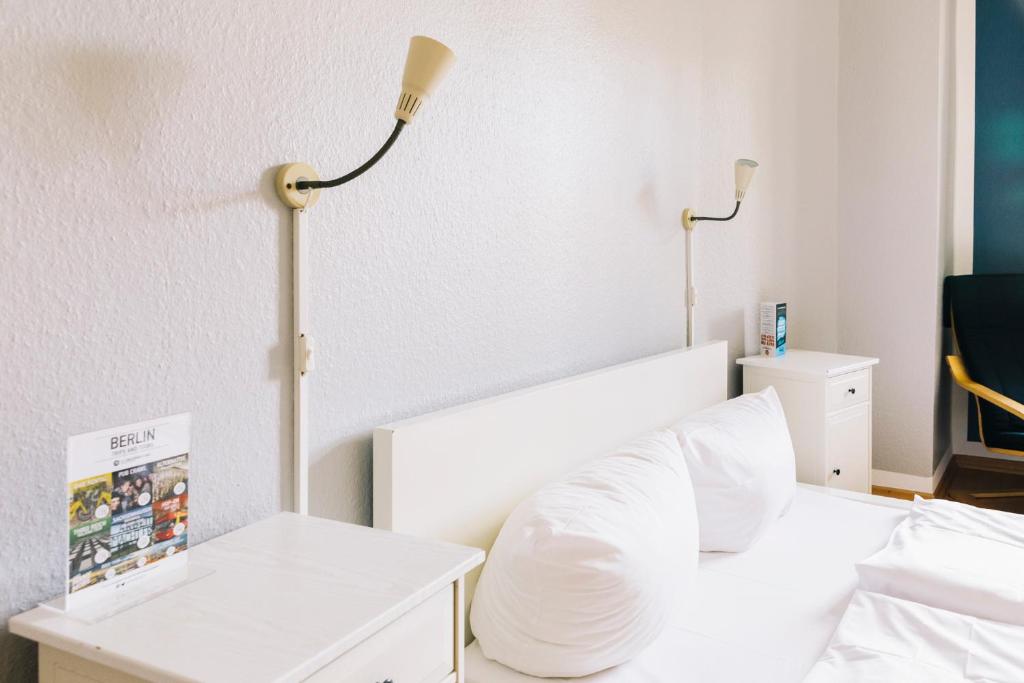 St Christopher's Inn Berlin - Alexanderplatz - Double Room Apartment With Shared Bathroom