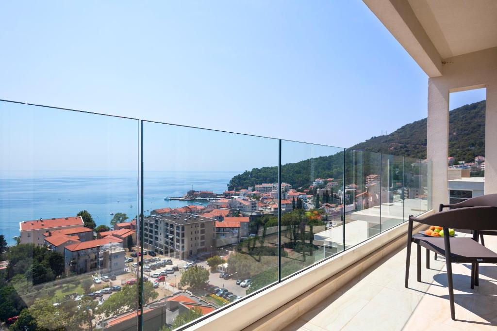 Hotel AMI Budva Petrovac - 8