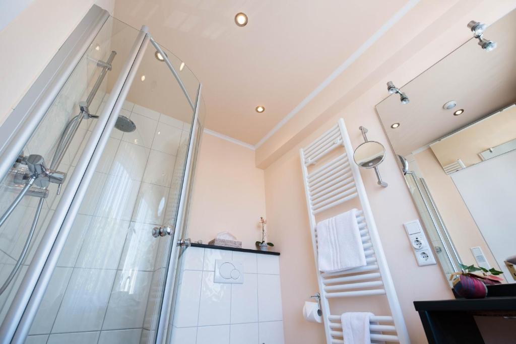 Koupelna v ubytování Hotel zur Mühle