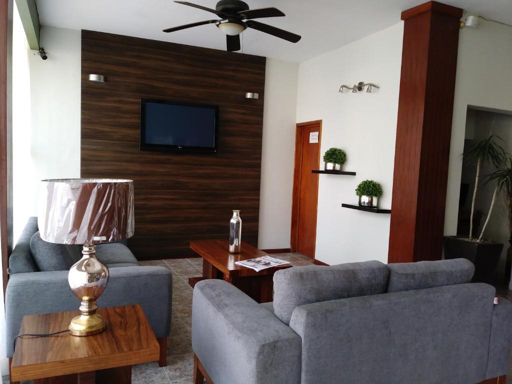 Posezení v ubytování Hotel del Camino Real