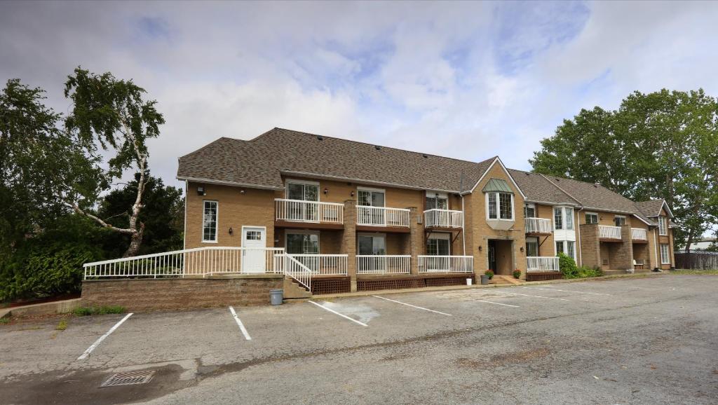 Fullerton Manor Inn - Resim 7