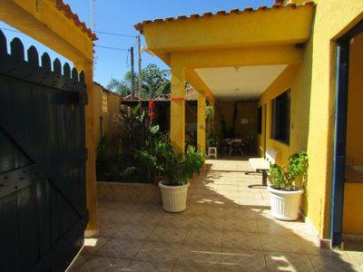  Casa c/ Piscina - Ampla e Arejada Balneário Gaivota - 300 mts da Praia