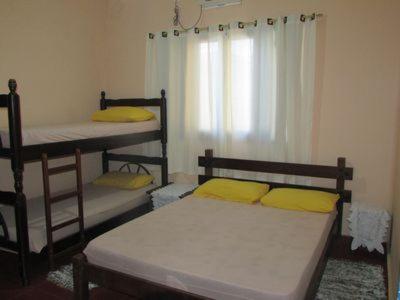  Casa c/ Piscina - Ampla e Arejada Balneário Gaivota - 300 mts da Praia