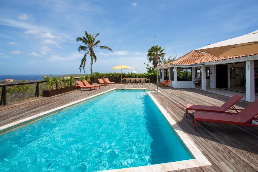 A piscina localizada em Villa Gran Vista ou nos arredores
