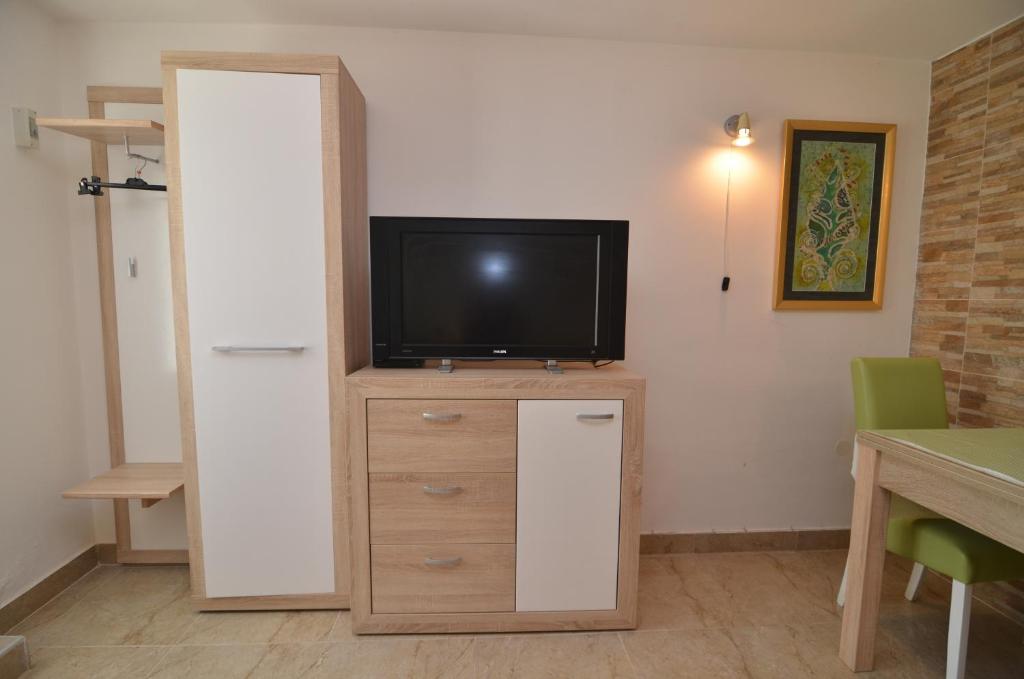 Kuchyňa alebo kuchynka v ubytovaní Apartments Zia