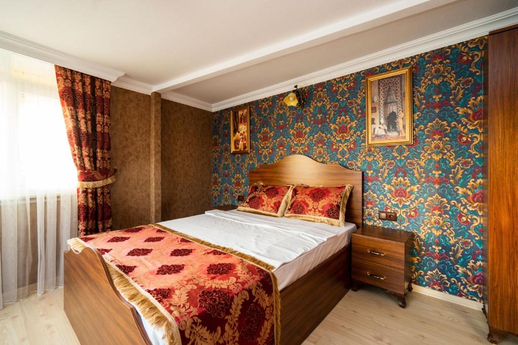 The First Ottoman Suites