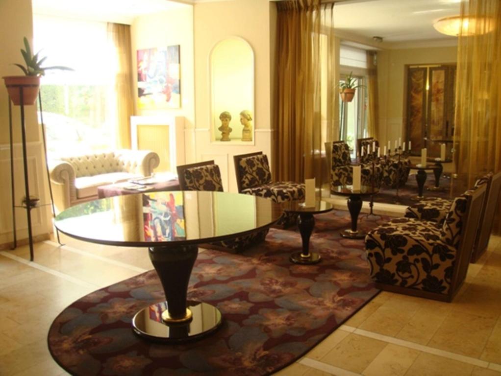 Posezení v ubytování Best Western Plus Park Hotel Brussels