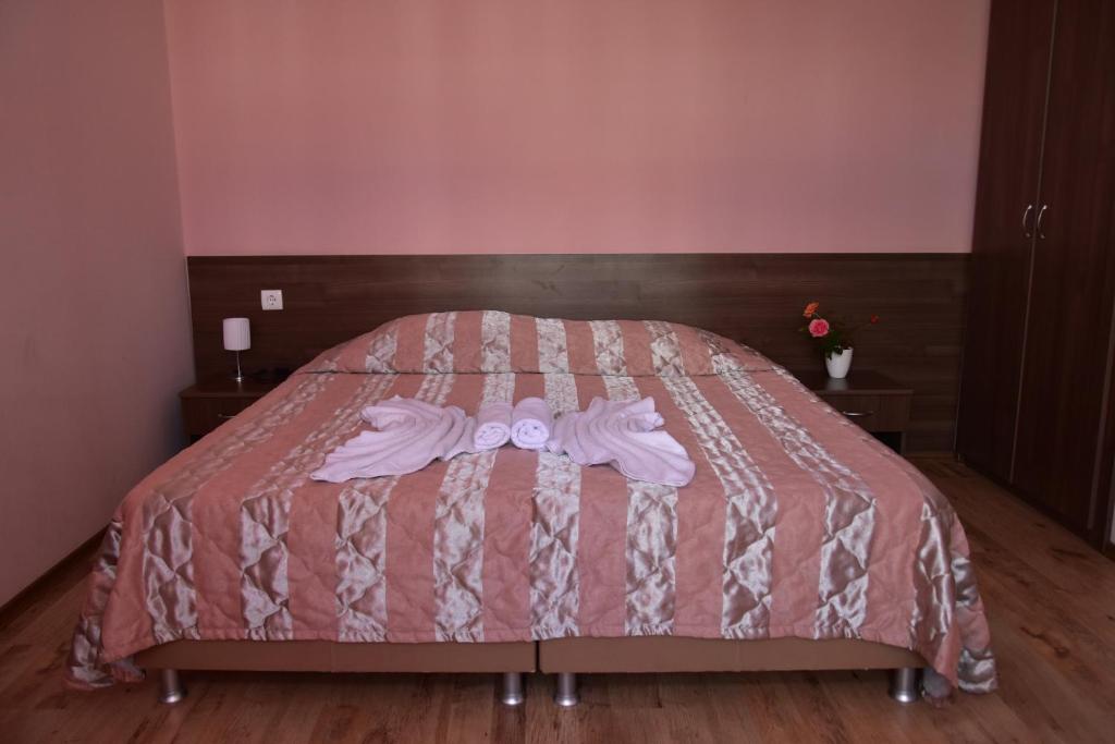 Green Hill Hotel - Habitación Triple
