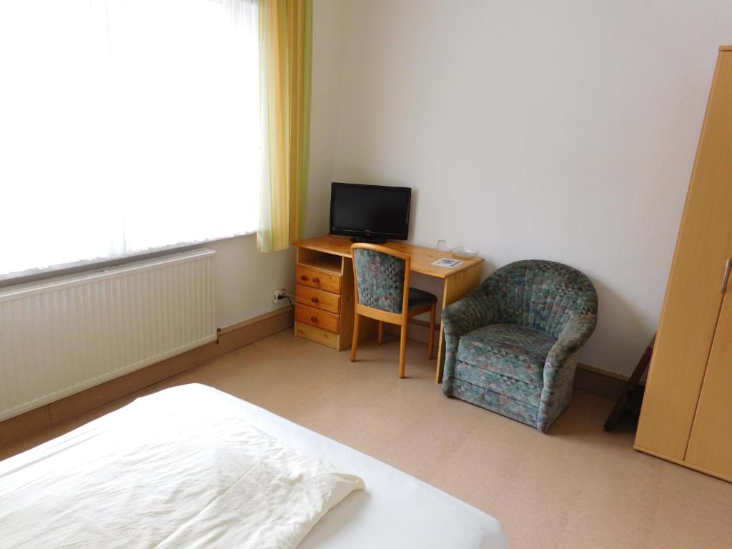 Hotel Pension am Kurmittelhaus - Single Room