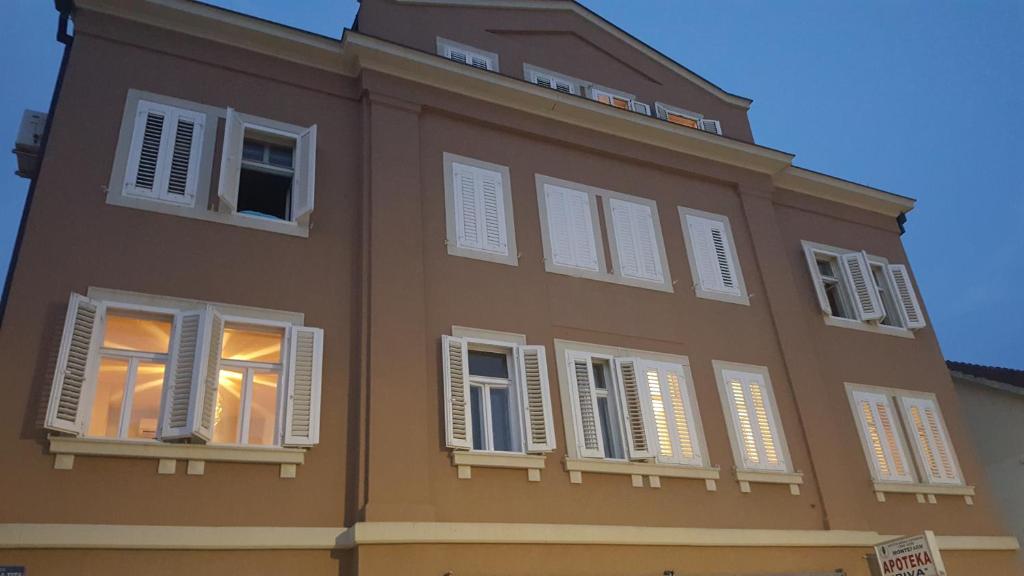 Budova, kde se penzion nachází