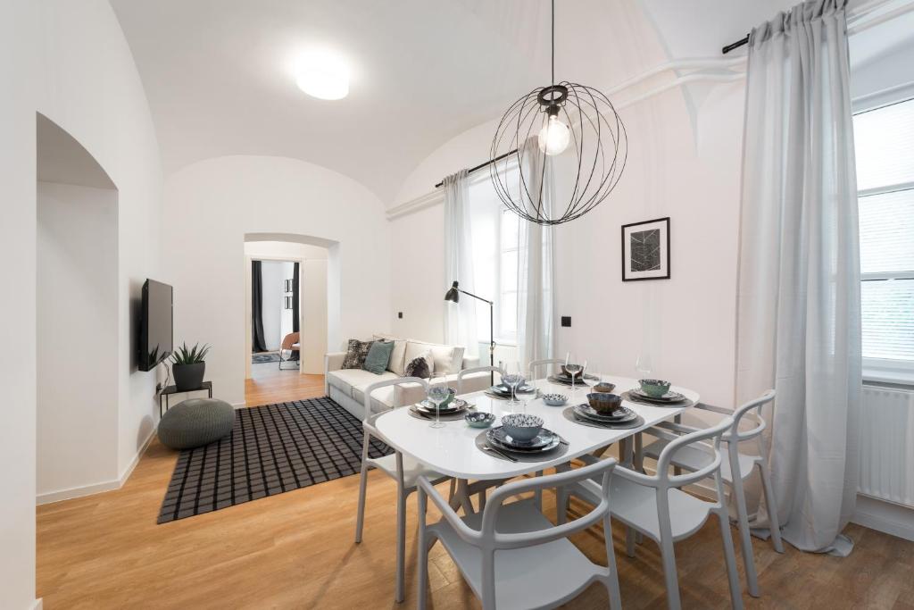 Posezení v ubytování Apartments Rog