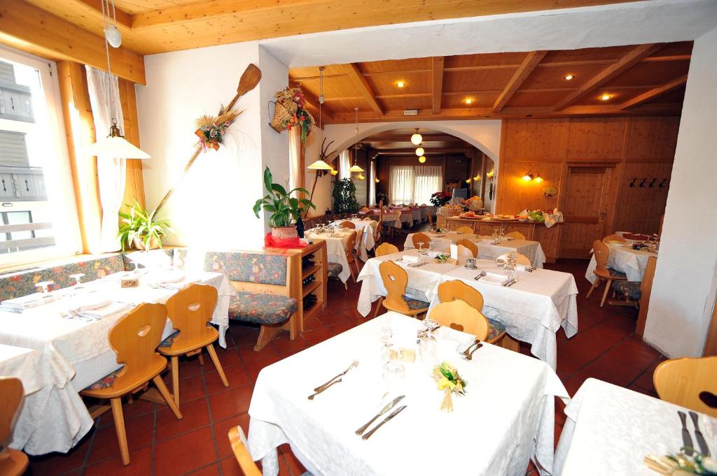 Restaurace v ubytování Hotel Capitani