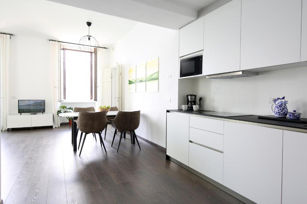 Kuchyň nebo kuchyňský kout v ubytování palazzo barindelli suite verde
