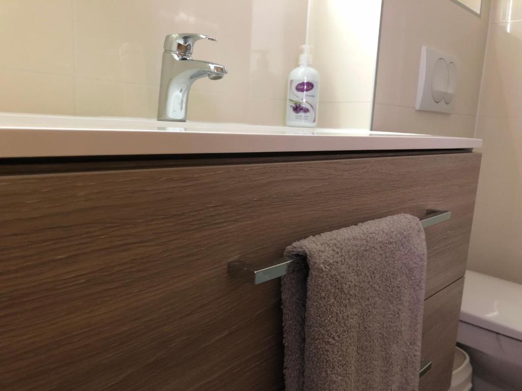 Kúpeľňa v ubytovaní Harmony VIR Luxuriös ausgestattete Ferienwohnung mit 65m2