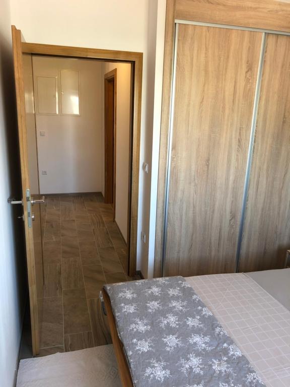 Posteľ alebo postele v izbe v ubytovaní Harmony VIR Luxuriös ausgestattete Ferienwohnung mit 65m2
