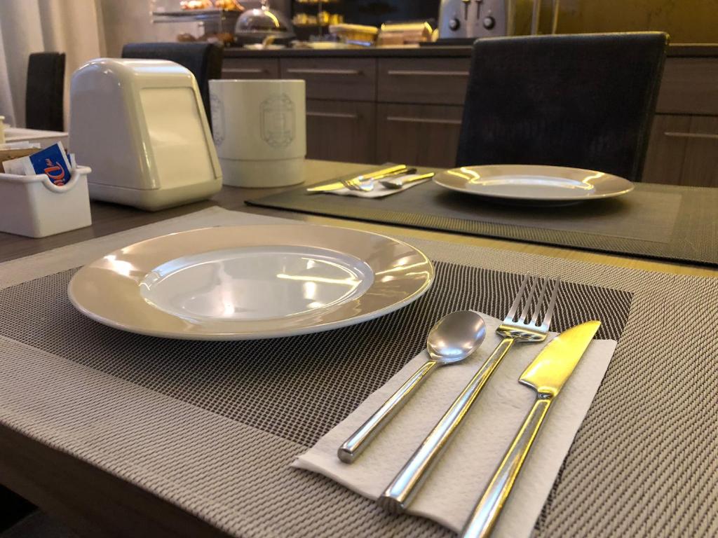 Hotel Brenta Milano - Resim 18