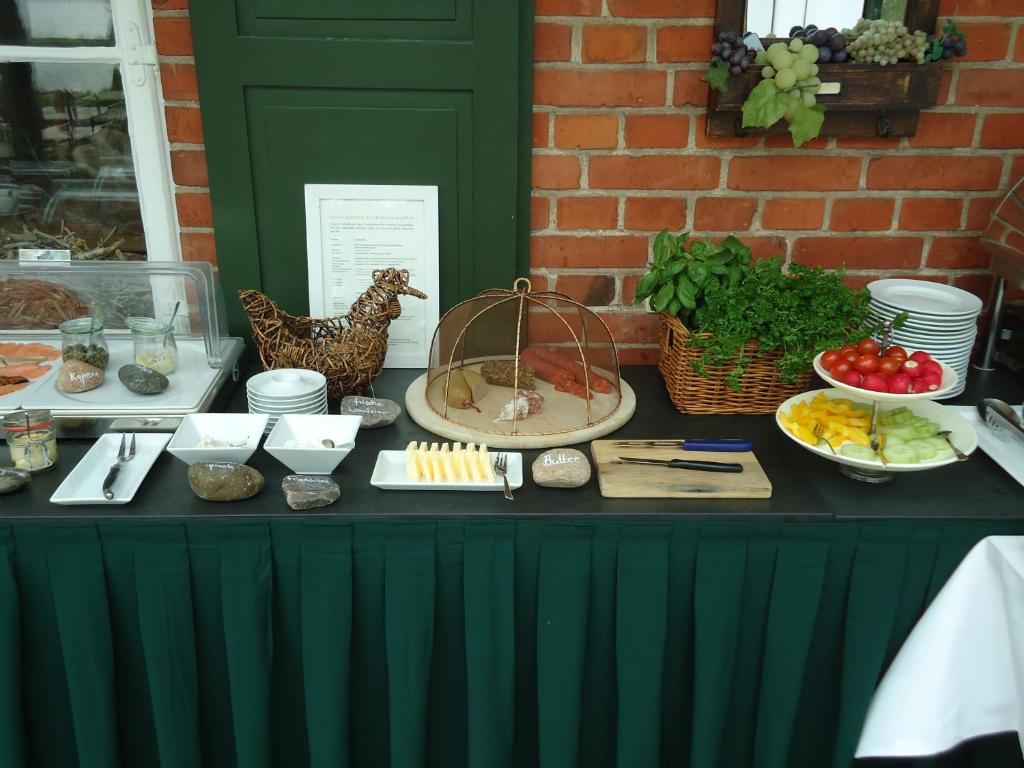 Photo de la galerie de l'établissement Seehotel Am Neuklostersee, à Neukloster