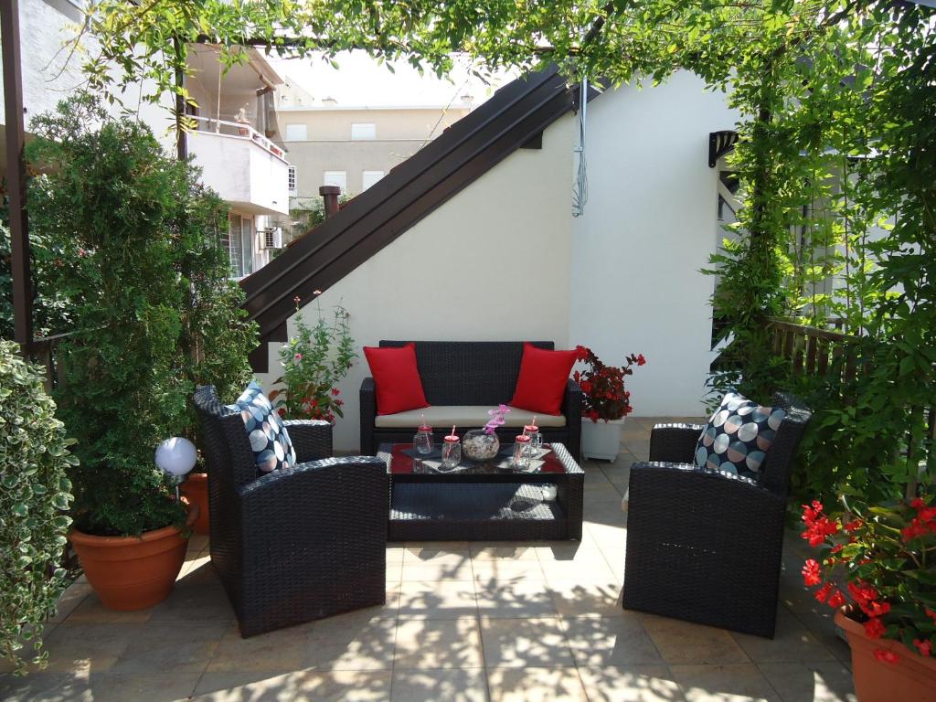 Apartment Spectre - 3