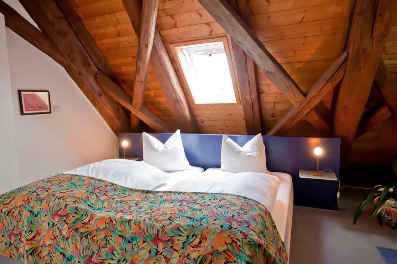 Postel nebo postele na pokoji v ubytování Altstadthotel Bad Griesbach