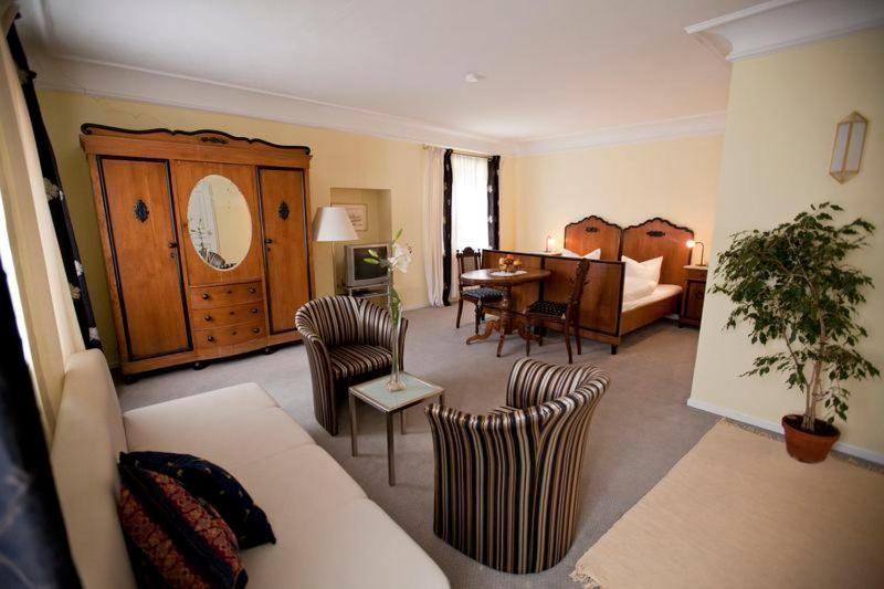 Posezení v ubytování Altstadthotel Bad Griesbach