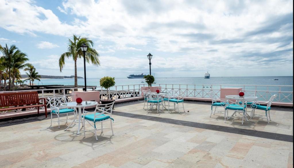 Suites at Pueblo Bonito Rose' and Spa Cabo San Lucas