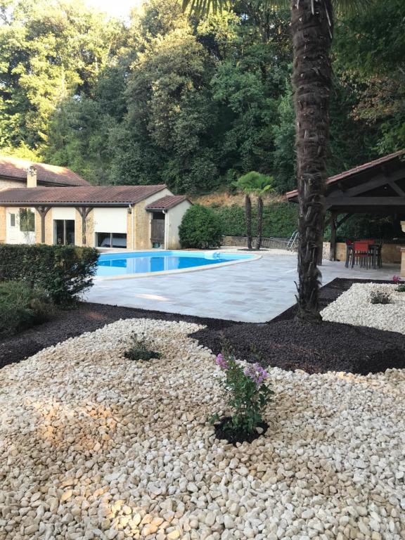 The swimming pool at or close to Les Combes de Rieux