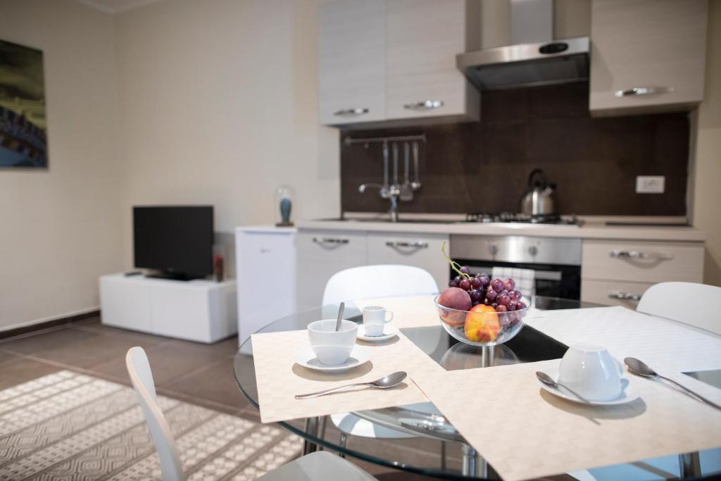 Katana suites apartments - Apartment With Balcony
