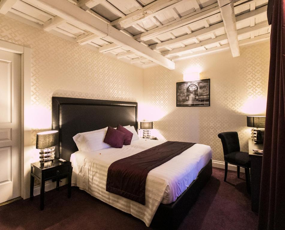 Minerva Relais
