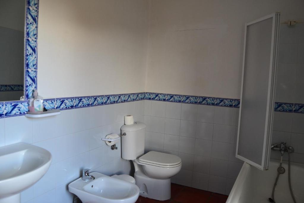 A bathroom at Amanecer en Campos