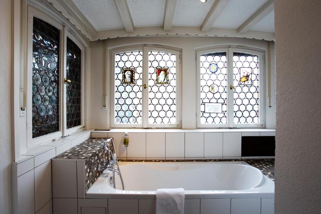 Hotel Traube nähe Messe Stuttgart - Resim 12