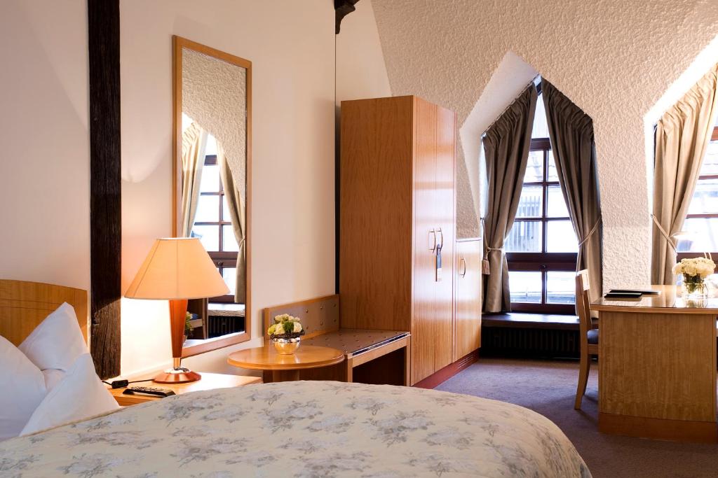 Hotel Traube nähe Messe Stuttgart - Resim 22