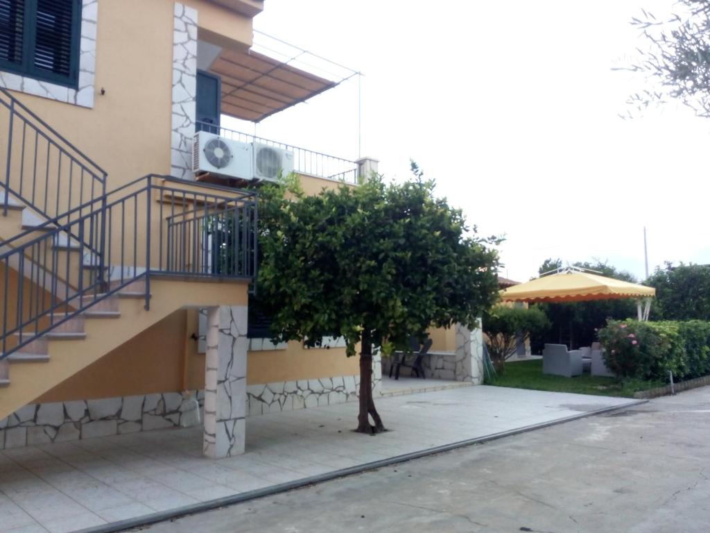 The building in which Az apartmant is located