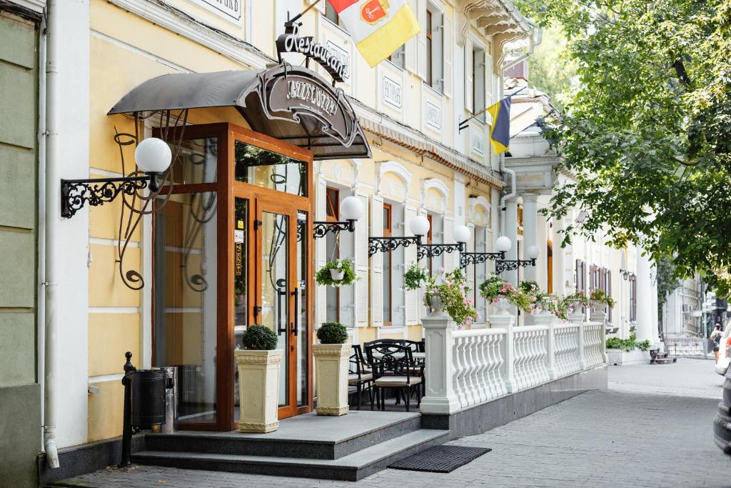 Budova, kde se hotel nachází