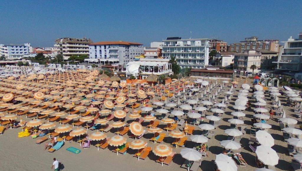 Pláž u hotelu