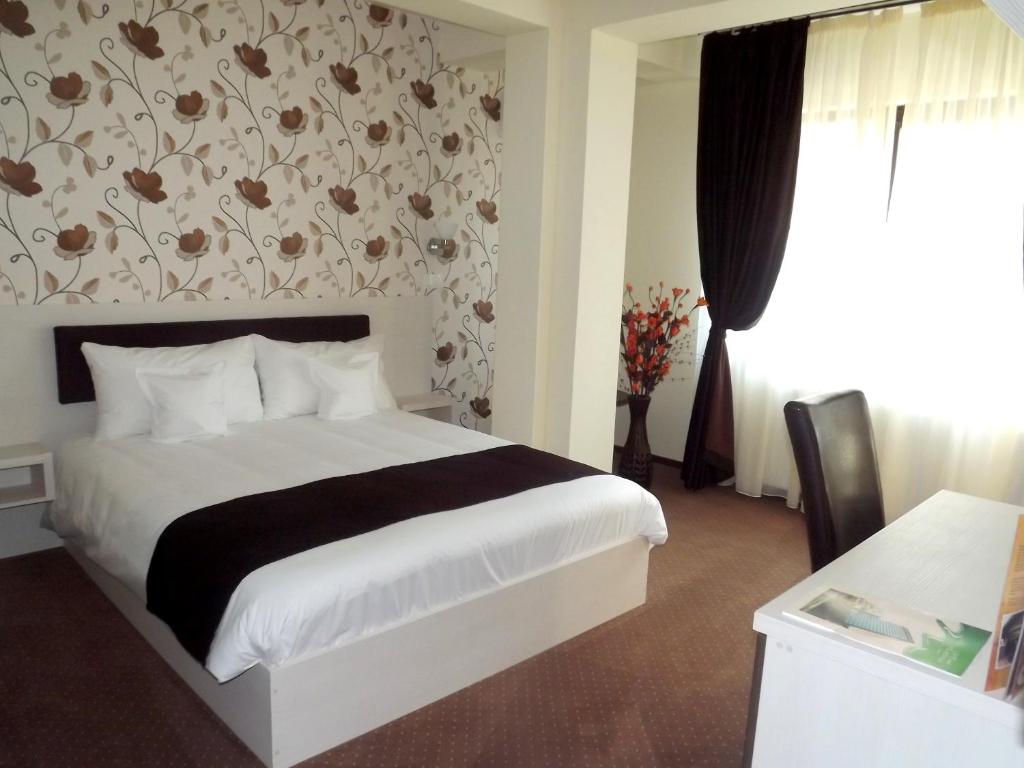 West Plaza Residence - Resim 11