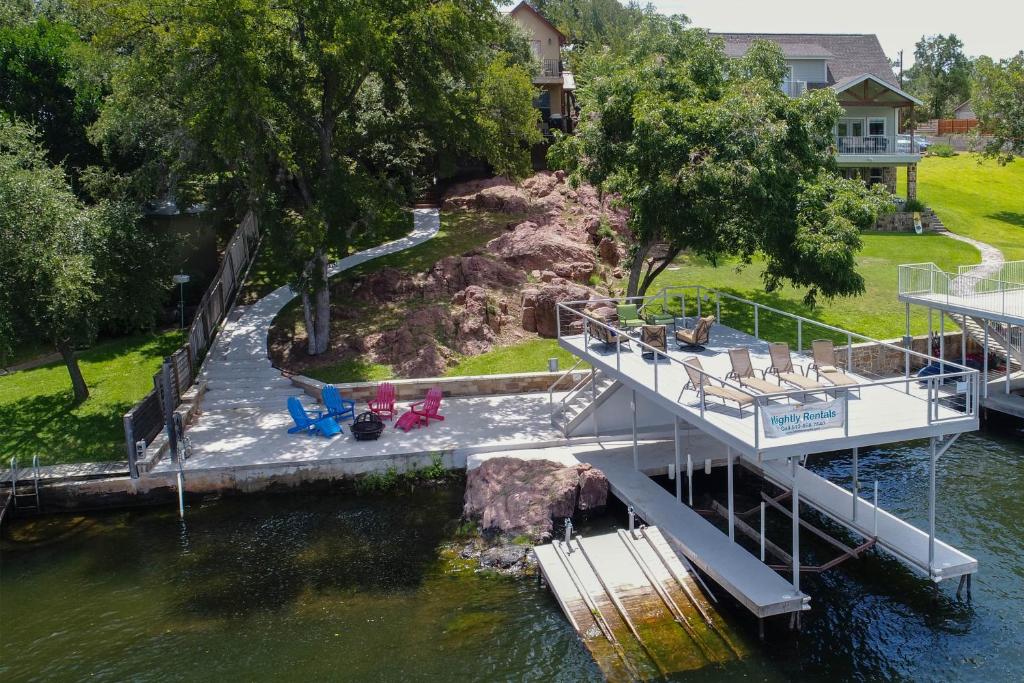 Elk Lodge, Buchanan Dam (updated prices 2024)