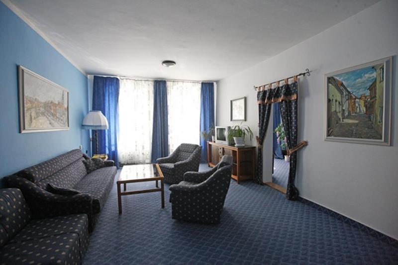 Posezení v ubytování Hotel Solaster Garni
