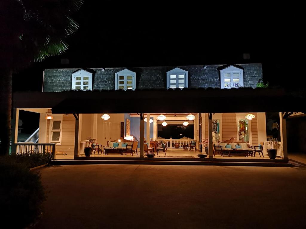 O edifício onde o hotel está situado