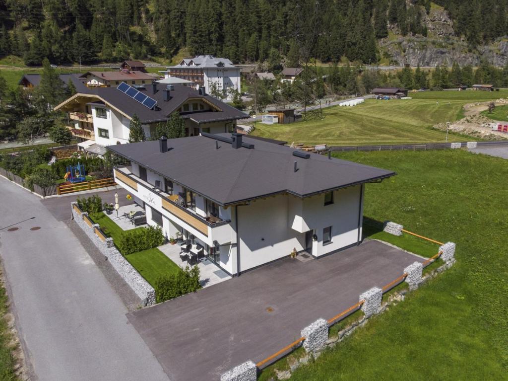 Budova, v ktorej sa apartmán nachádza