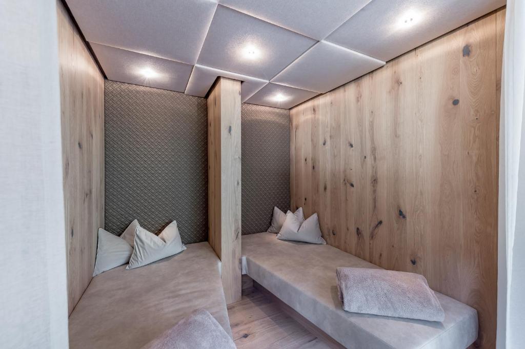 Postel nebo postele na pokoji v ubytování rechenau LIVING & RELAX